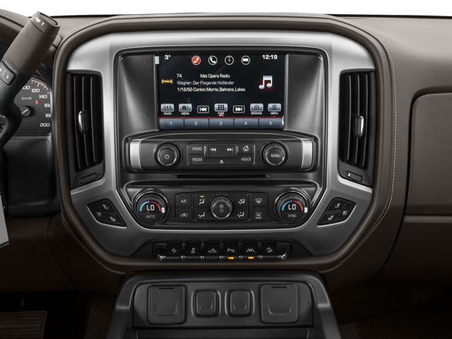 2017 GMC Sierra 1500 Crew Cab Short Box 2-Wheel Drive Denali