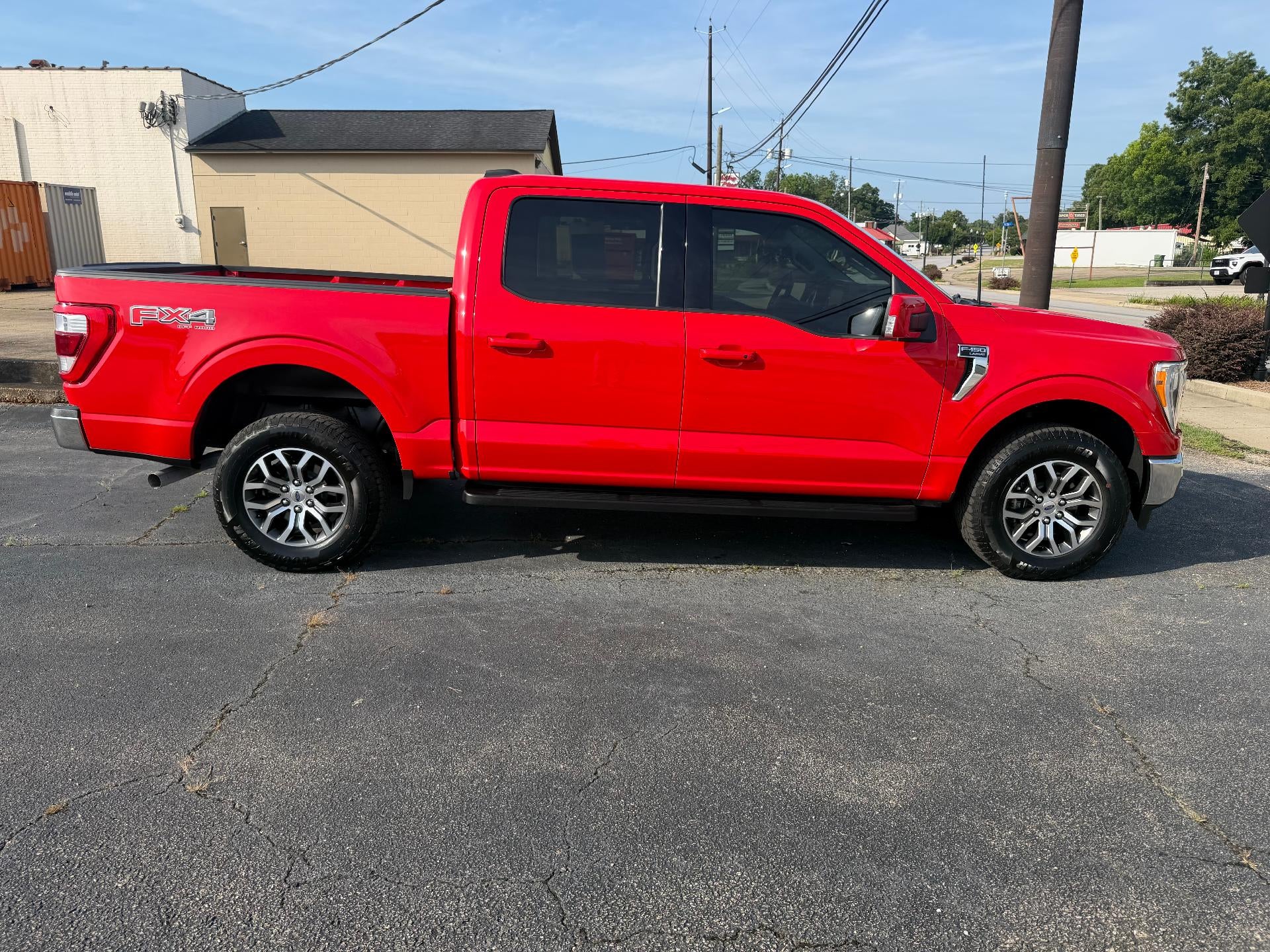2022 Ford F-150 XL 4WD SuperCrew 5.5' Box