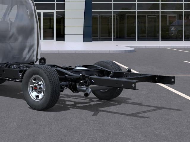 2025 GMC Savana Cutaway 3500 Base