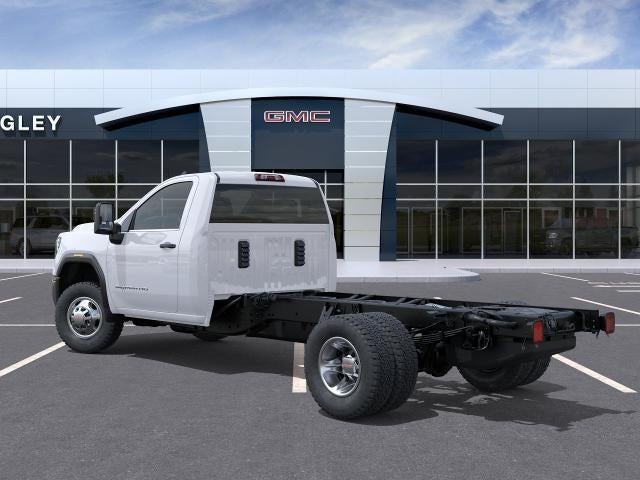 2026 GMC Sierra 3500 HD Chassis Cab Pro