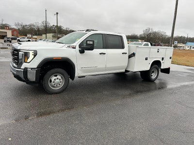 2025 GMC Sierra 3500 HD Chassis Cab Pro