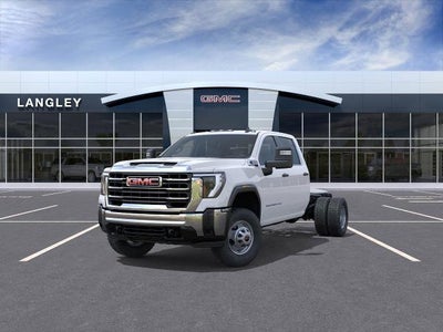 2025 GMC Sierra 3500 HD Chassis Cab Pro