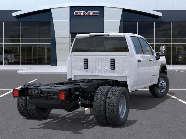 2025 GMC Sierra 3500 HD Chassis Cab Pro