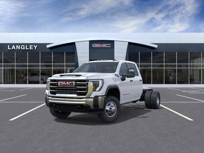 2026 GMC Sierra 3500 HD Chassis Cab Pro