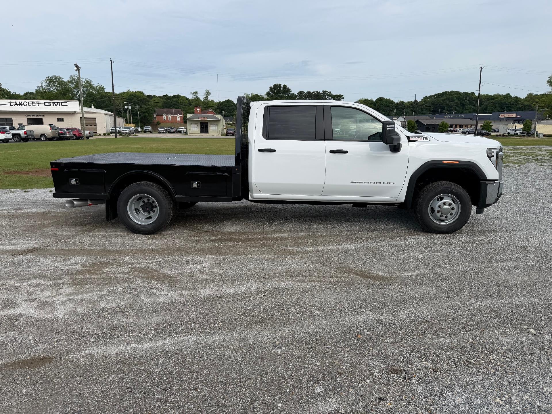 2026 GMC Sierra 3500 HD Chassis Cab Pro