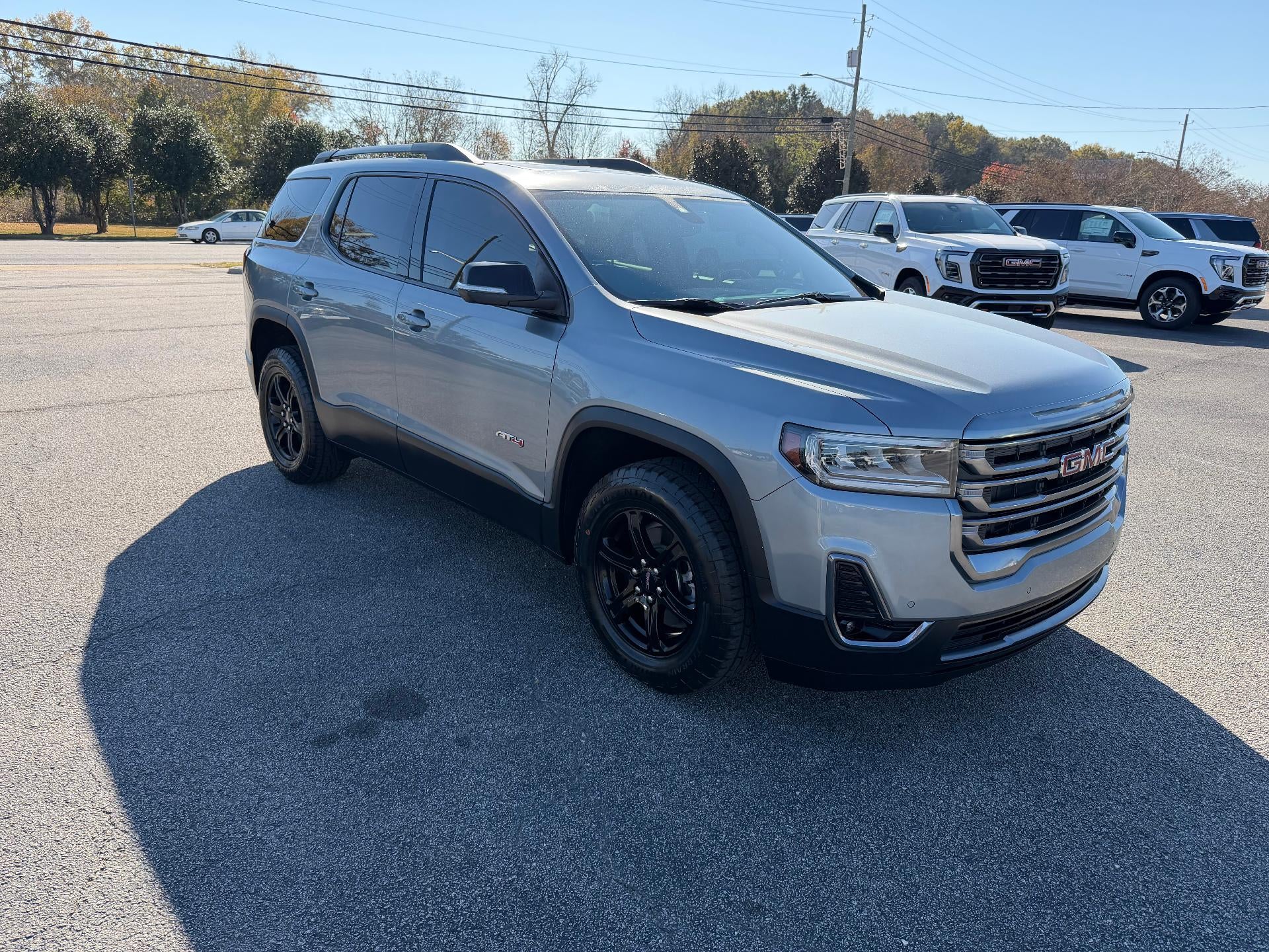 2023 GMC Acadia AWD AT4