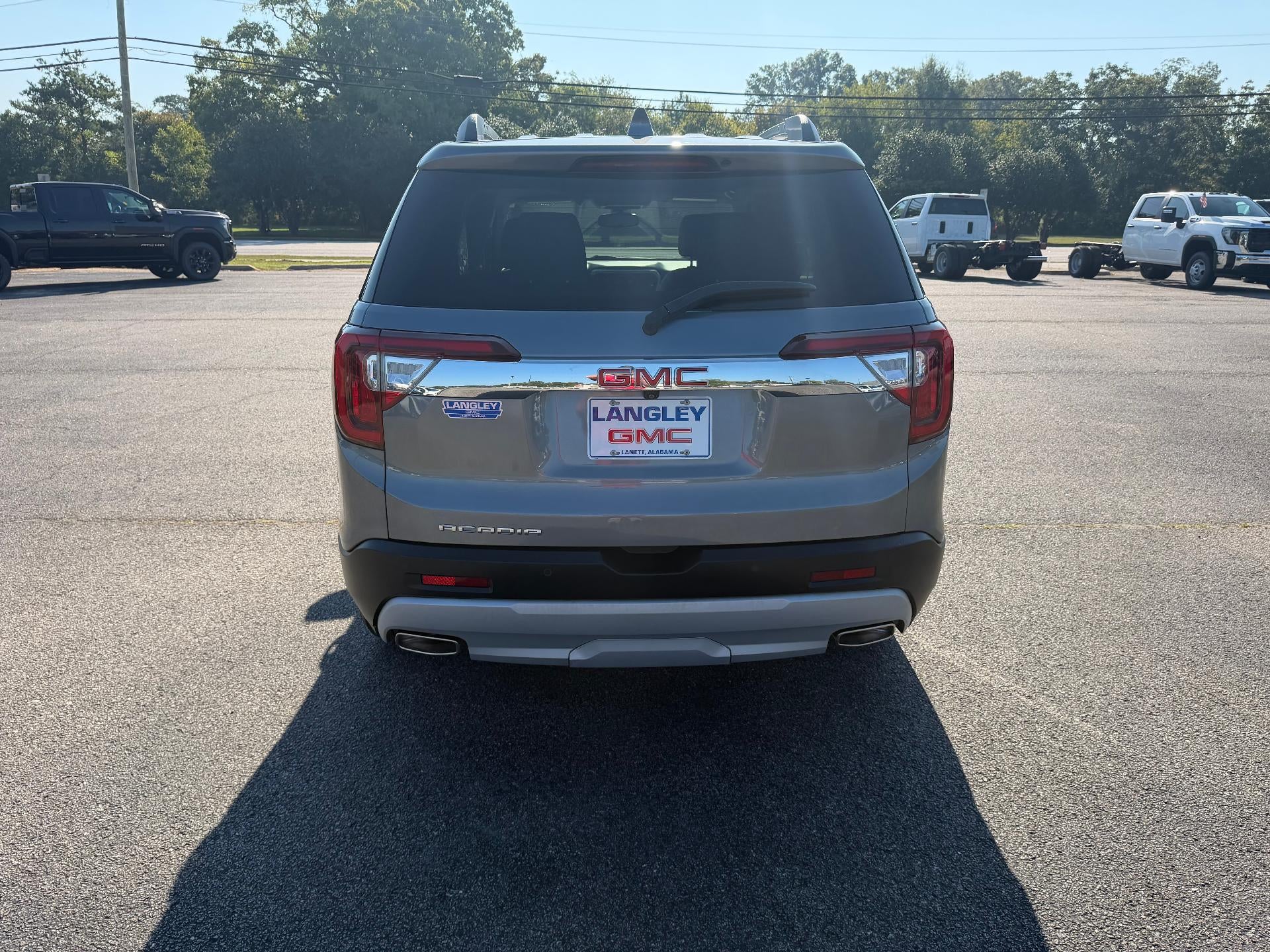 2022 GMC Acadia FWD SLT