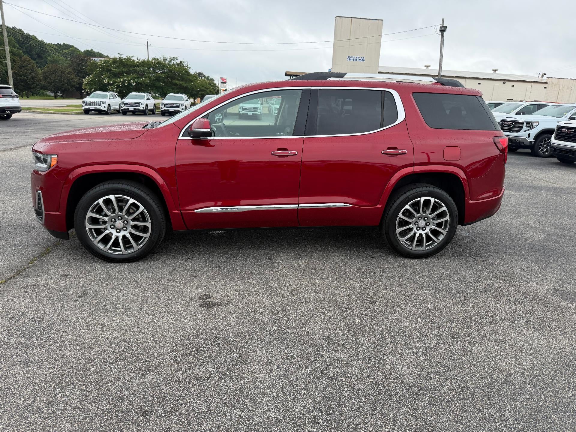 2023 GMC Acadia FWD Denali
