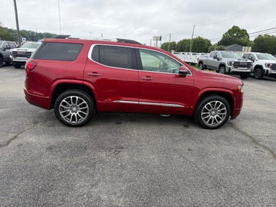 2023 GMC Acadia FWD Denali