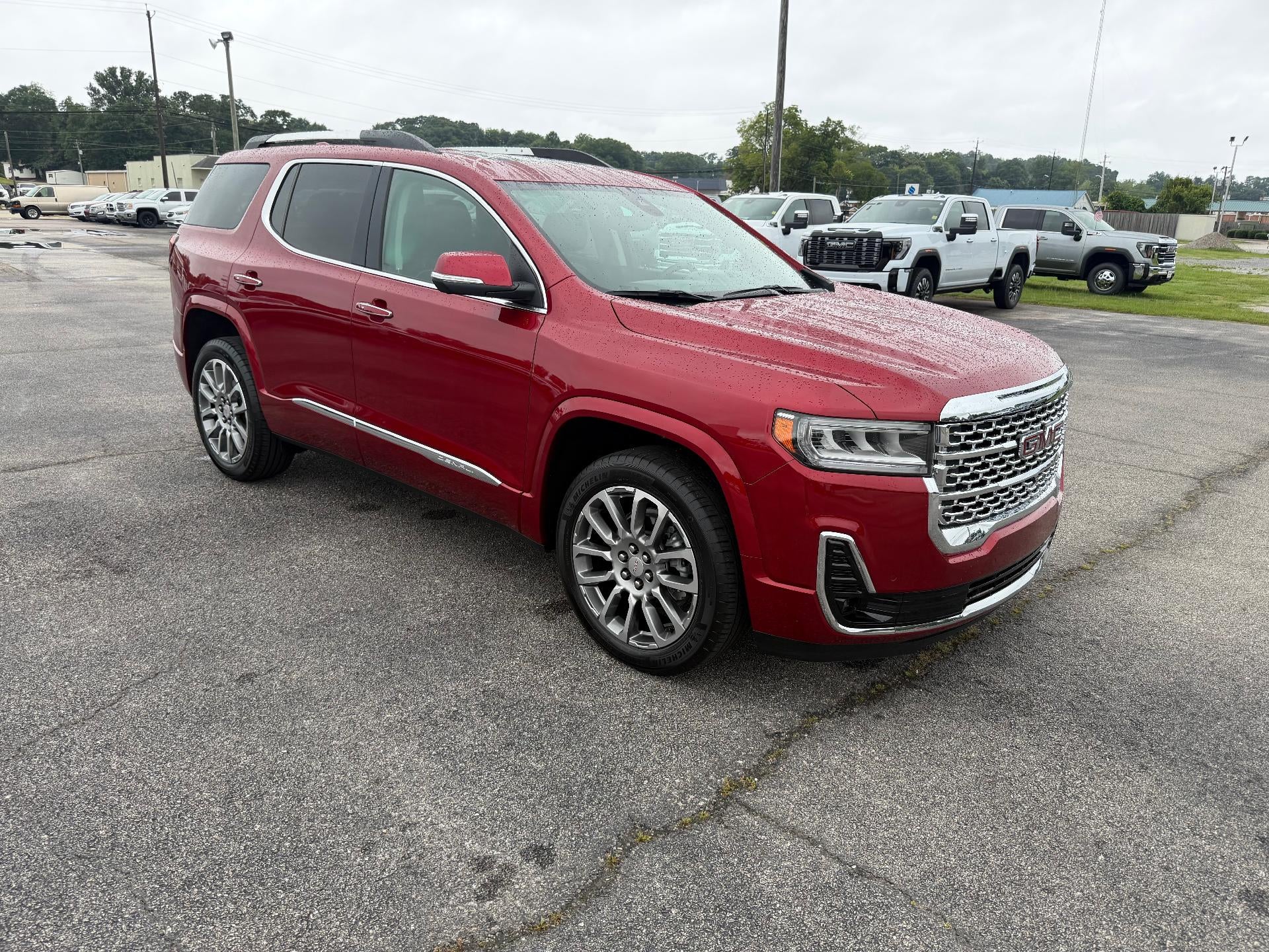 2023 GMC Acadia FWD Denali