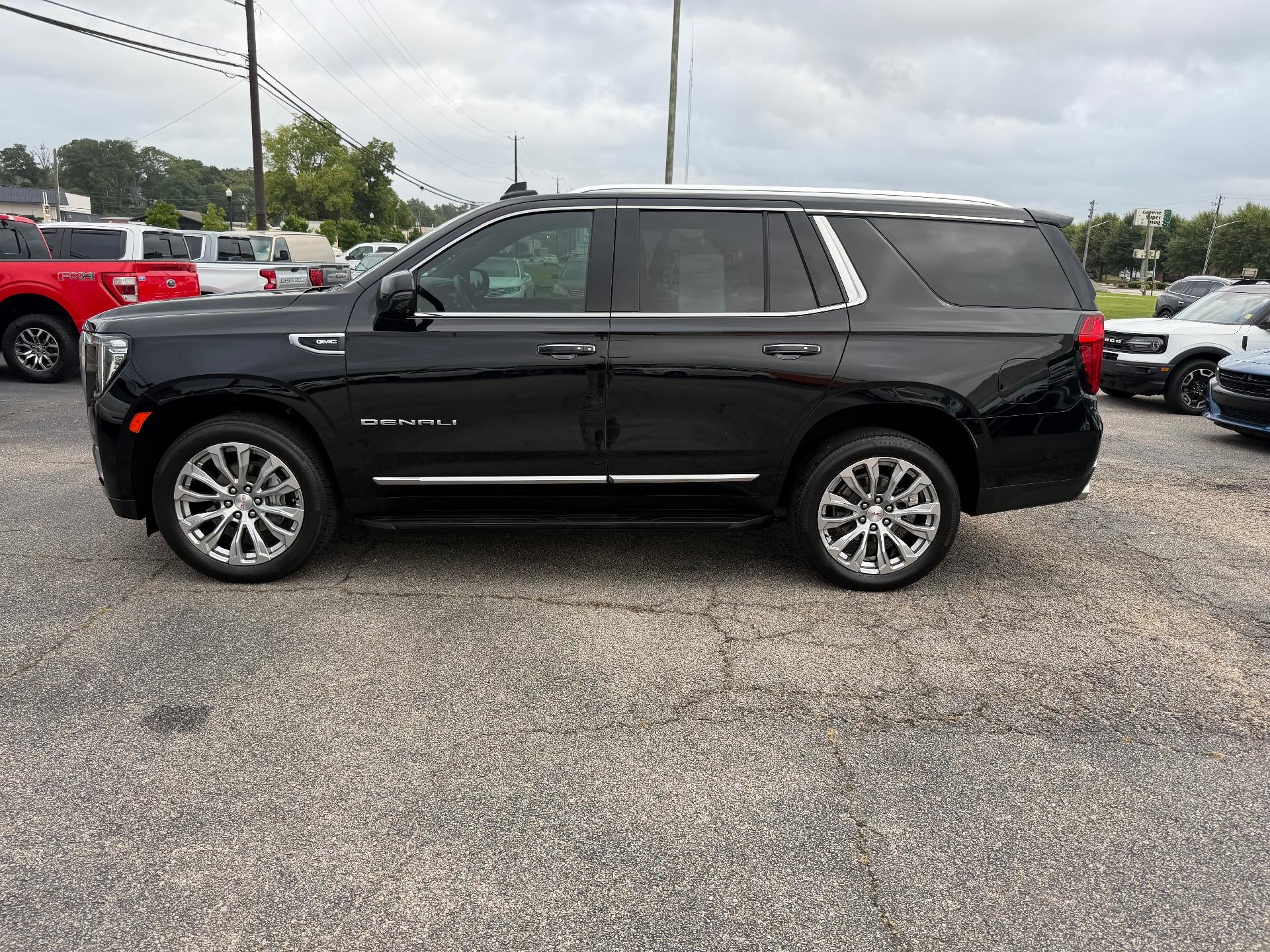 2024 GMC Yukon 4WD 4dr Denali