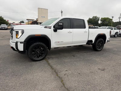 2024 GMC Sierra 2500 HD Crew Cab Standard Box 4-Wheel Drive AT4