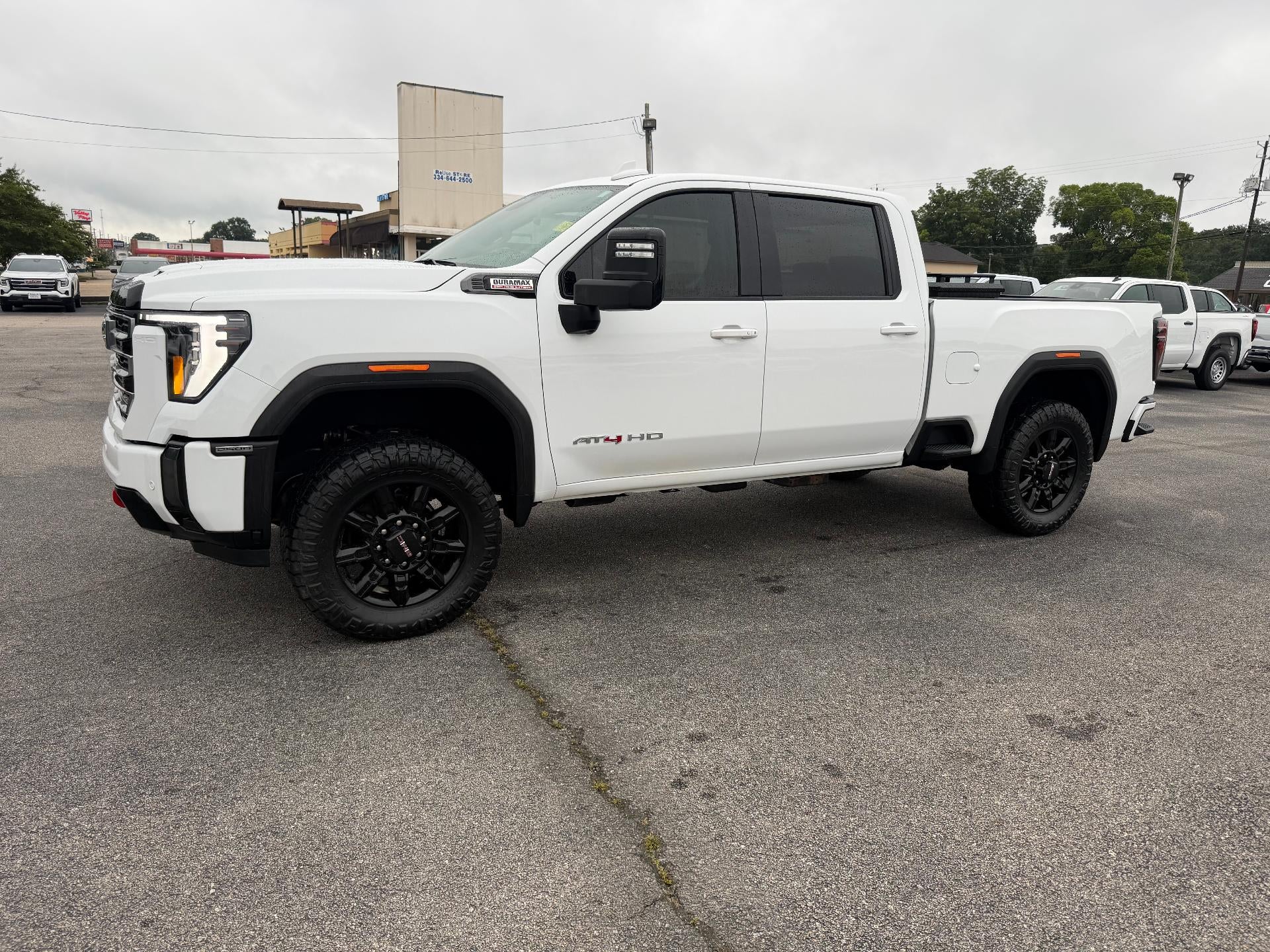 2024 GMC Sierra 2500 HD Crew Cab Standard Box 4-Wheel Drive AT4
