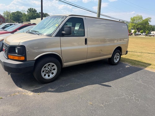 2009 GMC Savana Cargo 1500 1500 Regular Wheelbase Rear-Wheel Drive