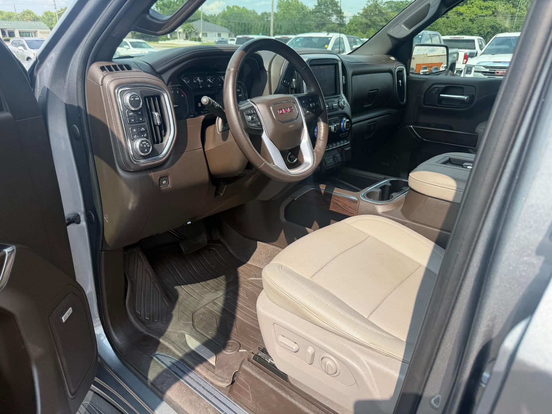 2022 GMC Sierra 1500 Limited Crew Cab Short Box 4-Wheel Drive SLT