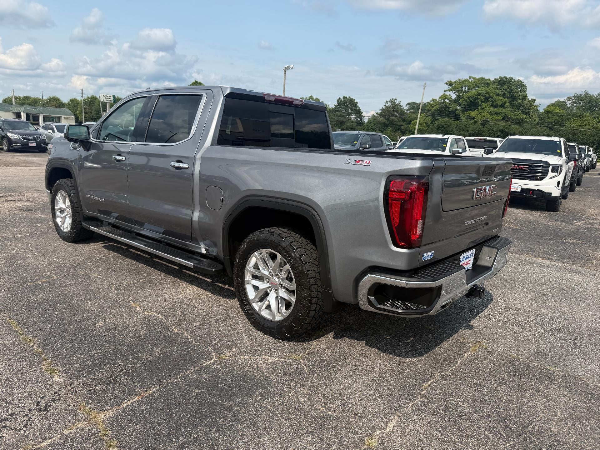 2022 GMC Sierra 1500 Limited Crew Cab Short Box 4-Wheel Drive SLT