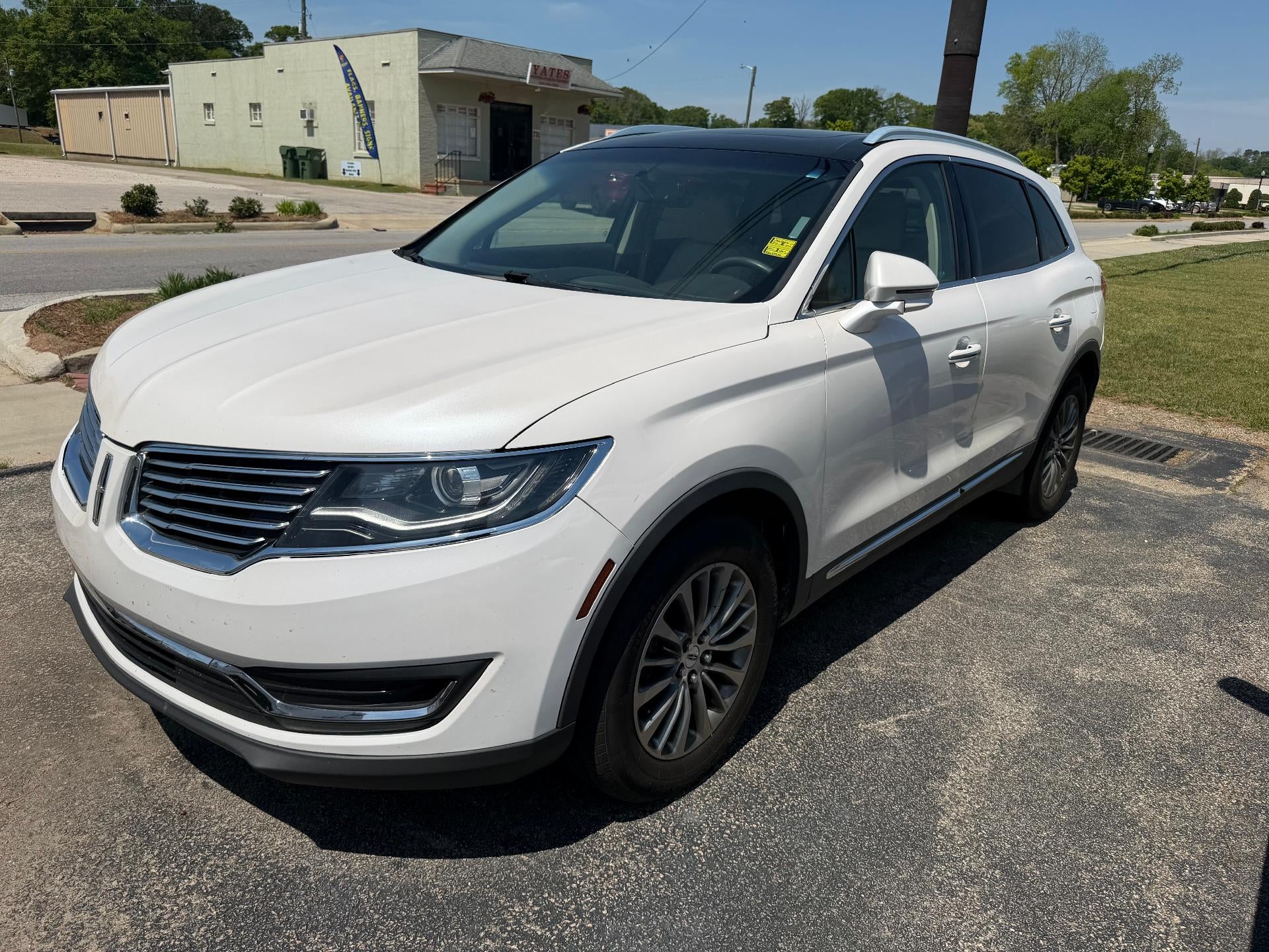 2016 Lincoln MKX Select FWD's photo