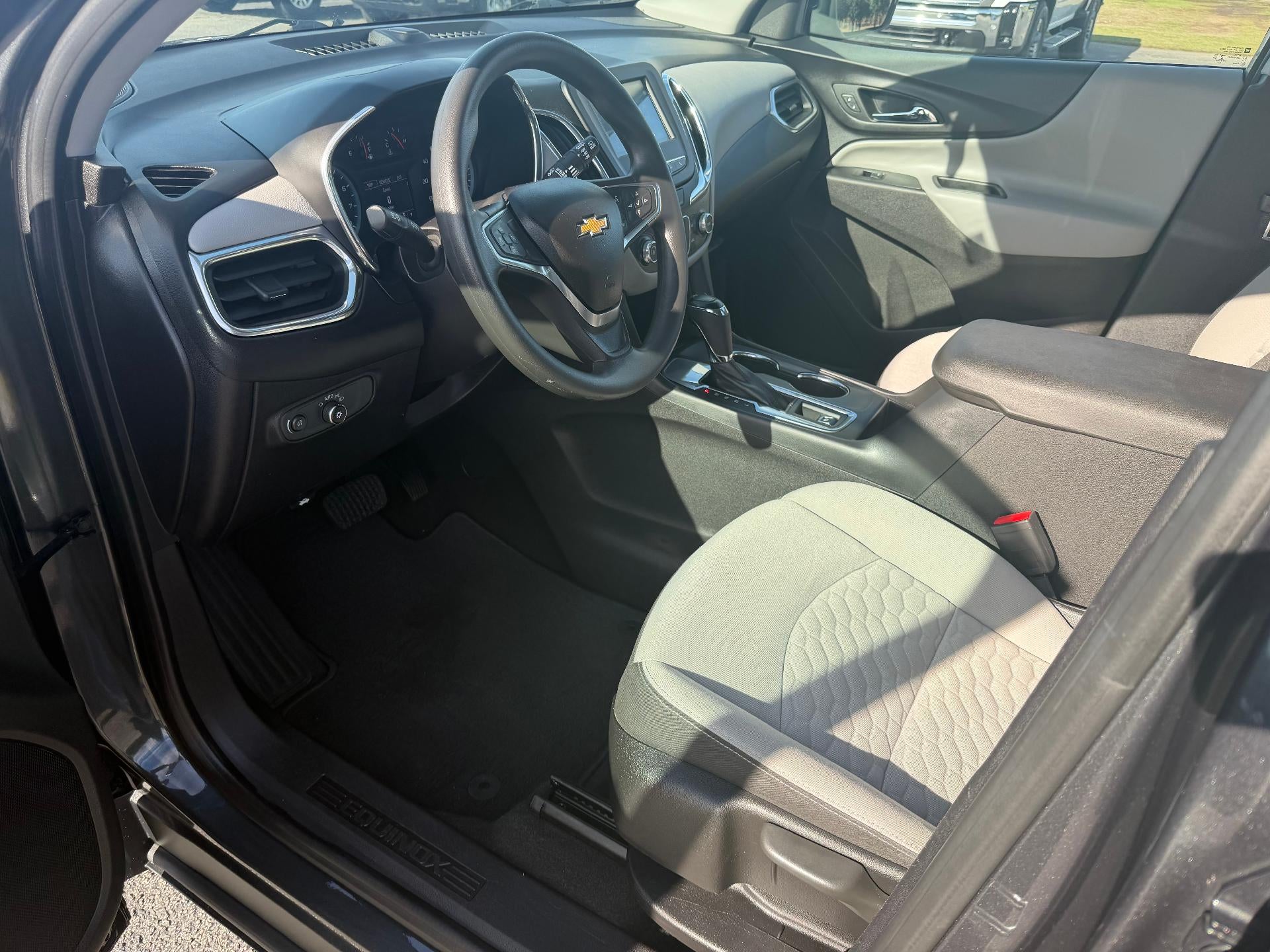 2018 Chevrolet Equinox FWD LS