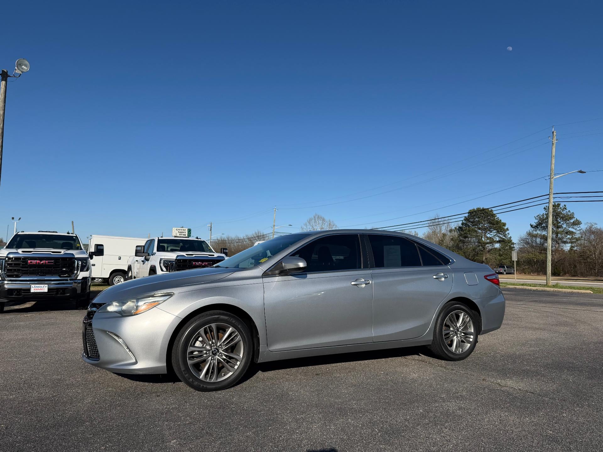 2017 Toyota Camry SE