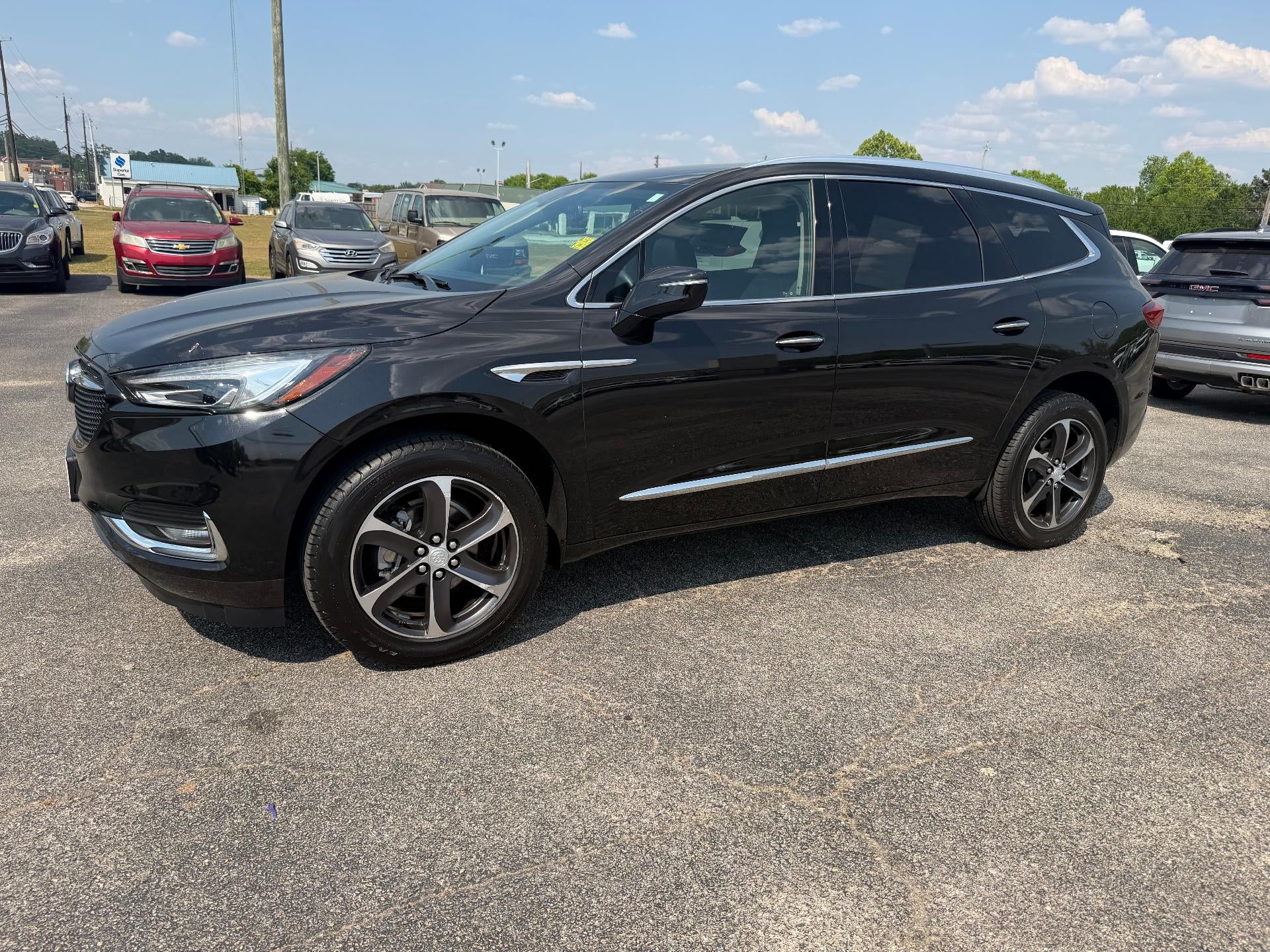 2020 Buick Enclave Essence