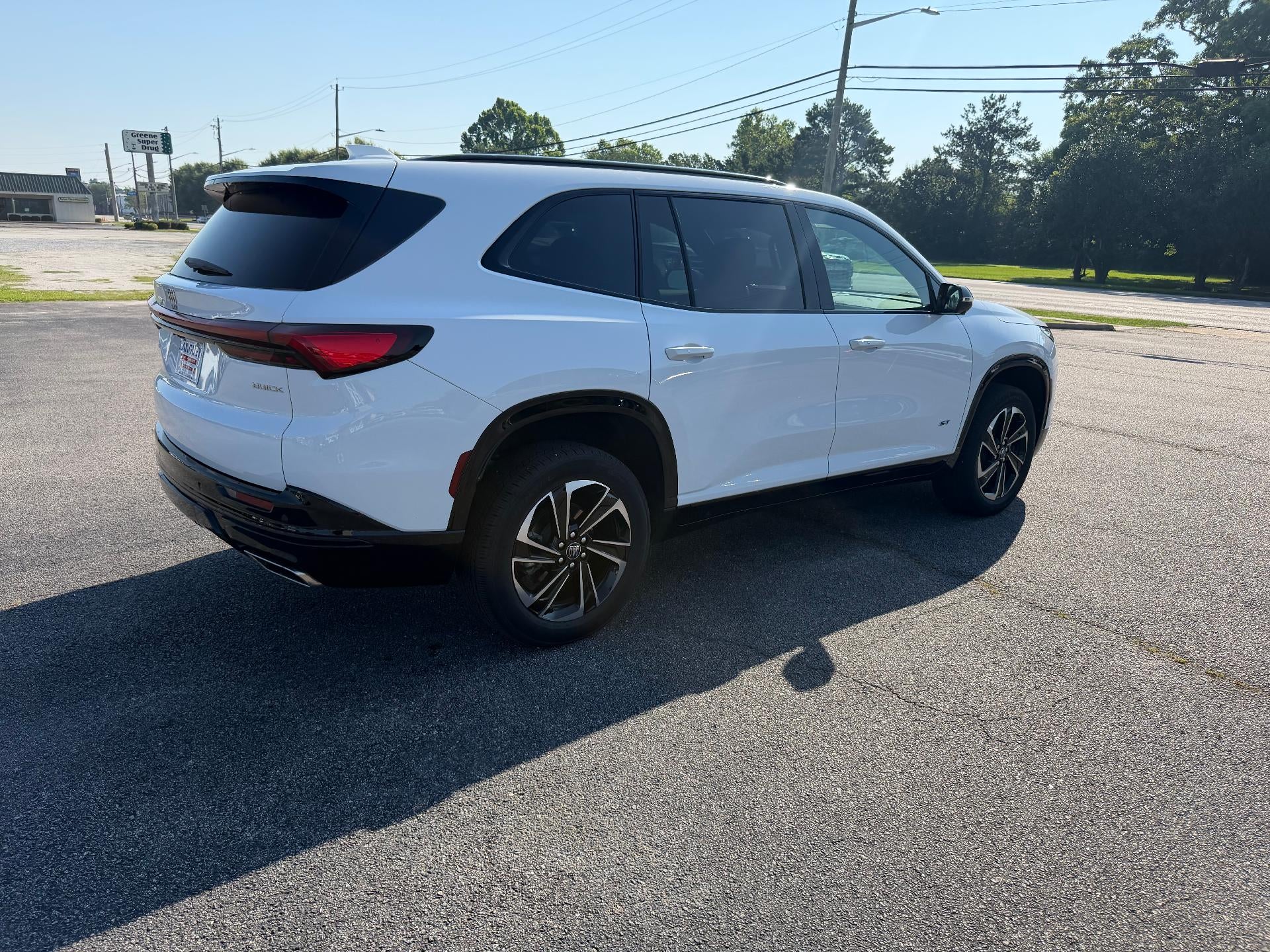 2026 Buick Enclave 4dr Sport Touring