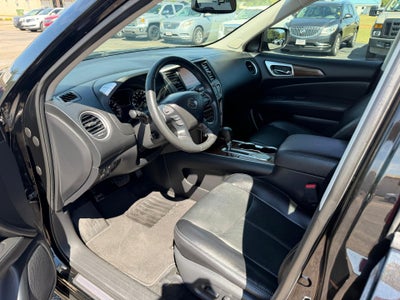 2018 Nissan Pathfinder FWD Platinum