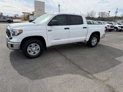 2021 Toyota Tundra 4WD 4WD SR5 CrewMax 5.5' Bed 5.7L (SE)