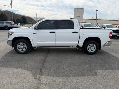 2021 Toyota Tundra 4WD 4WD SR5 CrewMax 5.5' Bed 5.7L (SE)