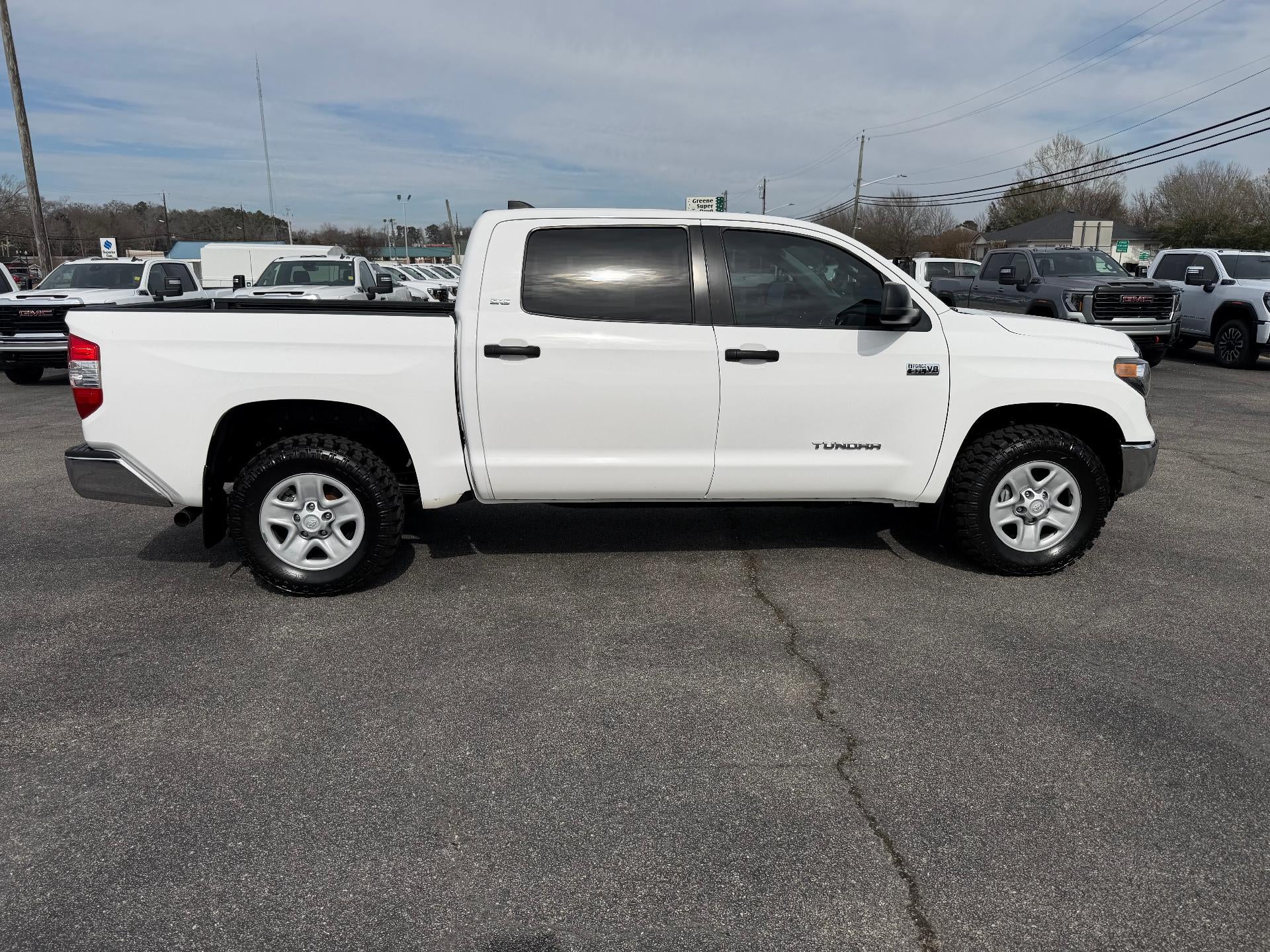 2021 Toyota Tundra 4WD 4WD SR5 CrewMax 5.5' Bed 5.7L (SE)