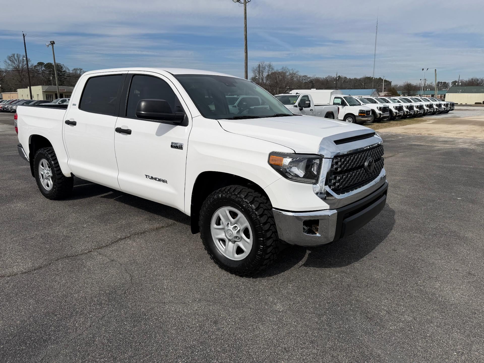 2021 Toyota Tundra 4WD 4WD SR5 CrewMax 5.5' Bed 5.7L (SE)