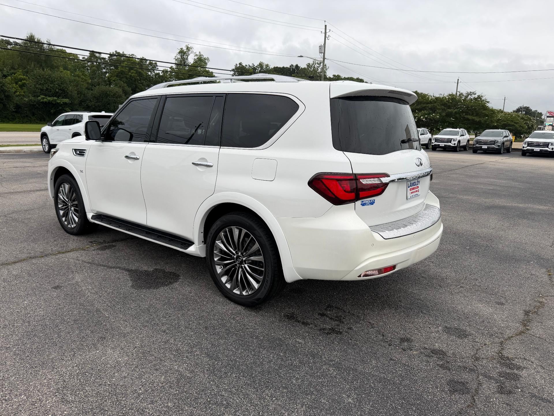 2019 INFINITI QX80 LUXE AWD