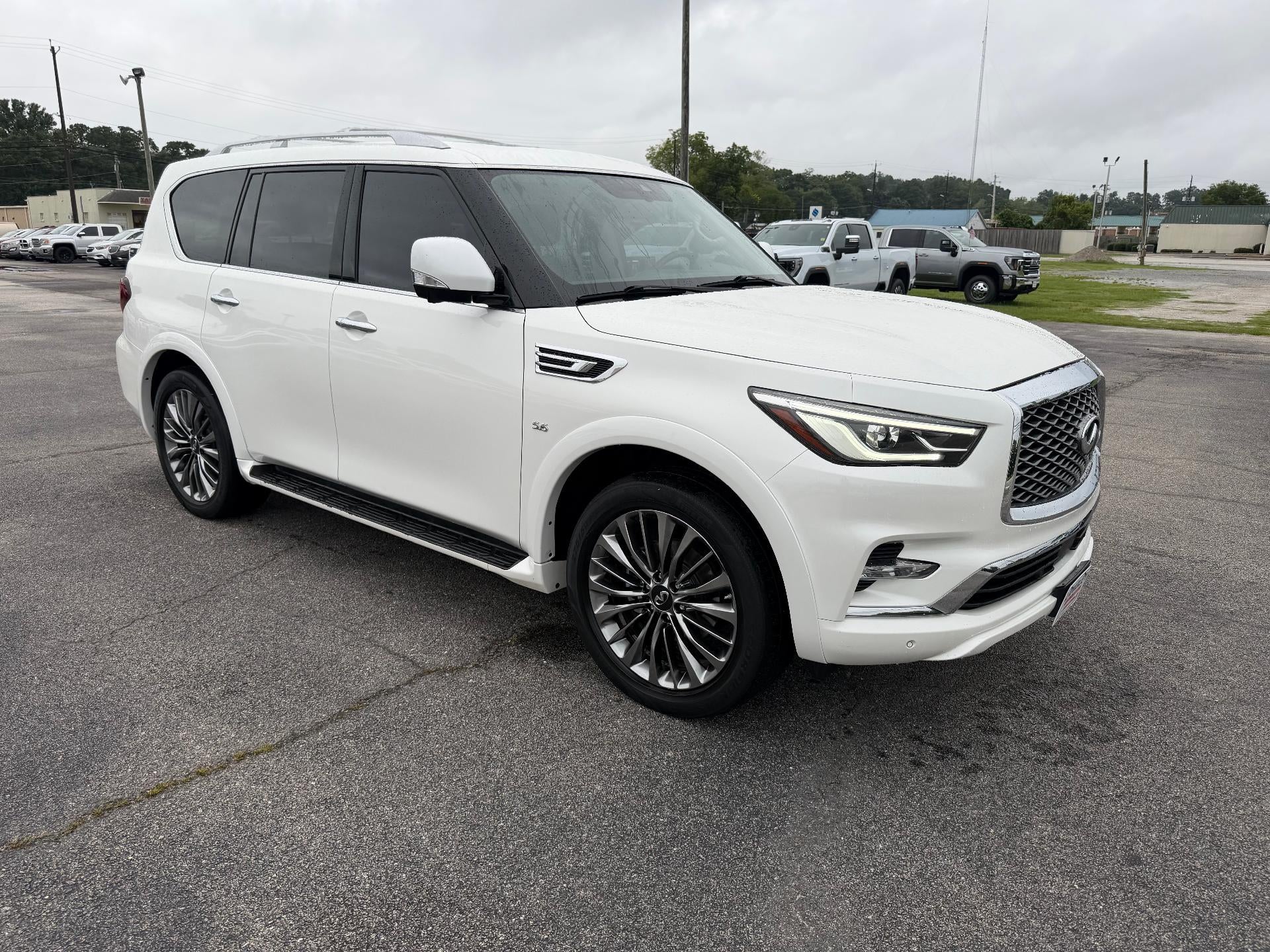 2019 INFINITI QX80 LUXE AWD