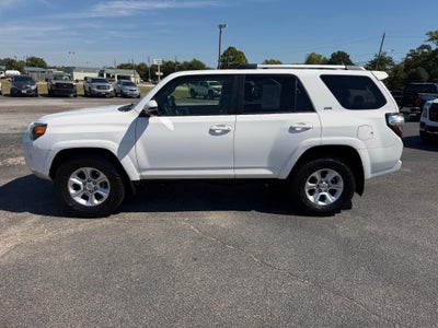 2019 Toyota 4Runner SR5 2WD (Natl)