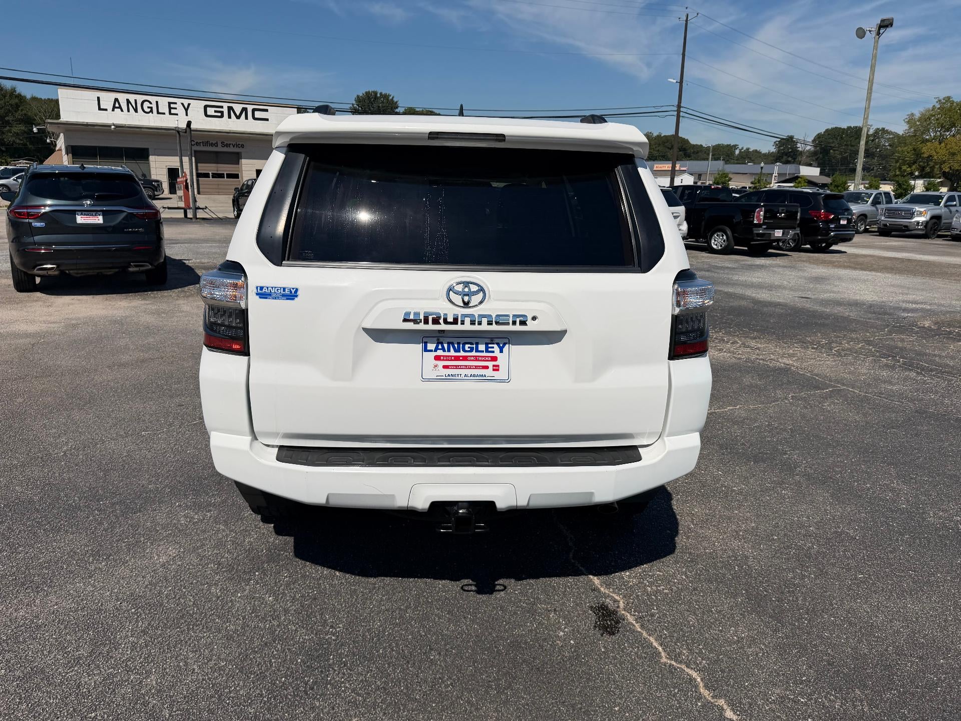 2019 Toyota 4Runner SR5 2WD (Natl)