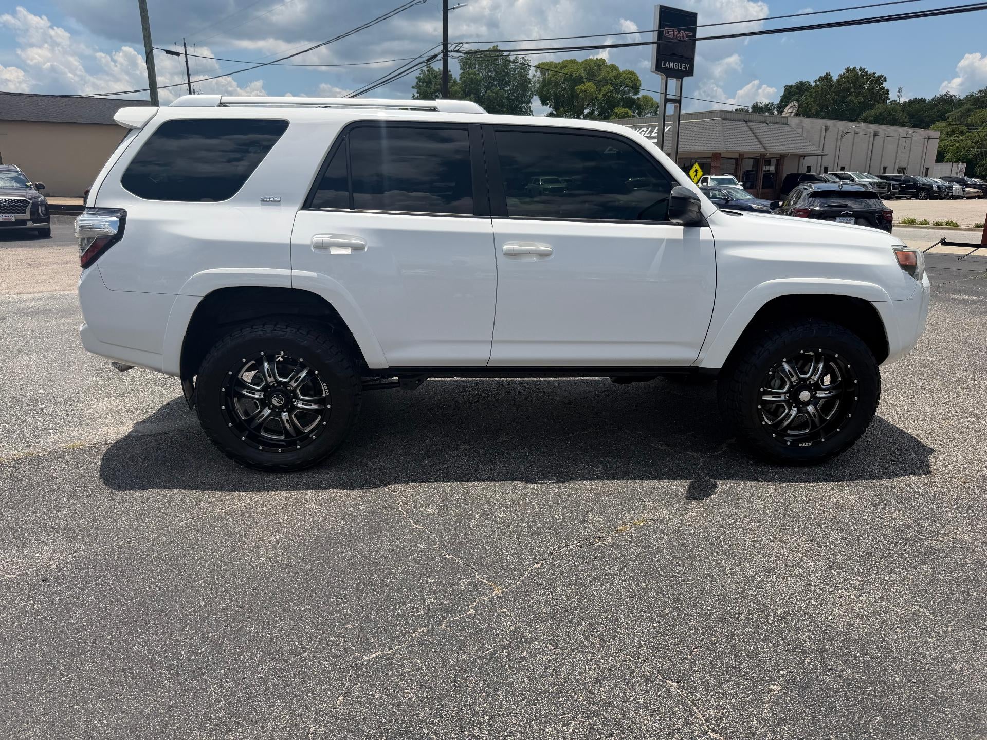 2016 Toyota 4Runner RWD 4dr V6 SR5 (Natl)