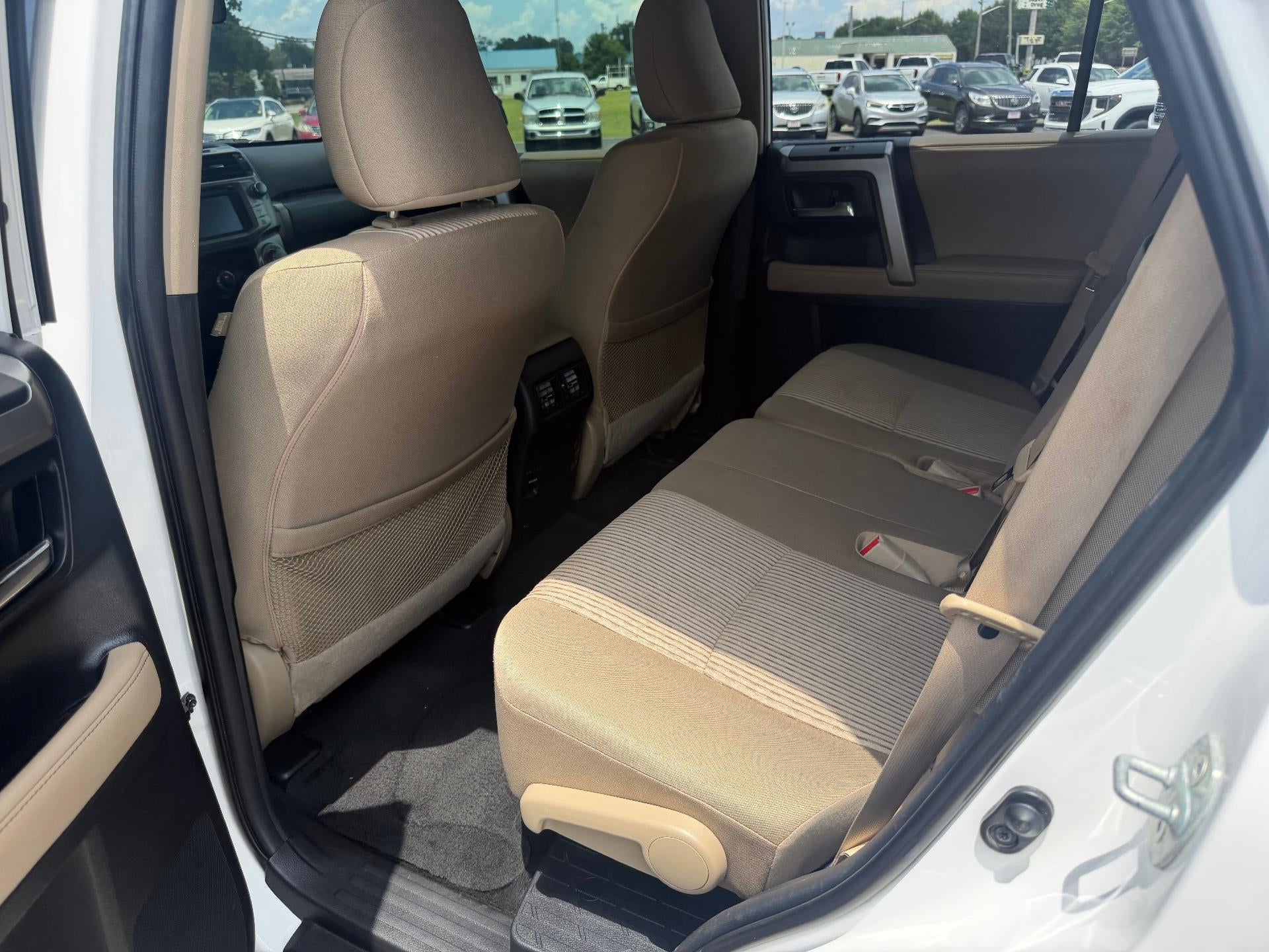 2016 Toyota 4Runner RWD 4dr V6 SR5 (Natl)